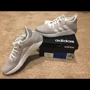 Women’s Adidas Tennis Shoes